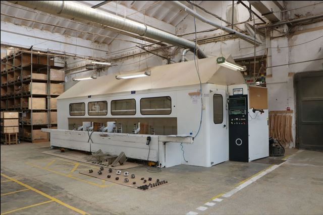 4CN302312-Caselli-Group-BACCI-TWIN-JET-5-AXIS-MACHINING-CENTER (1).JPG